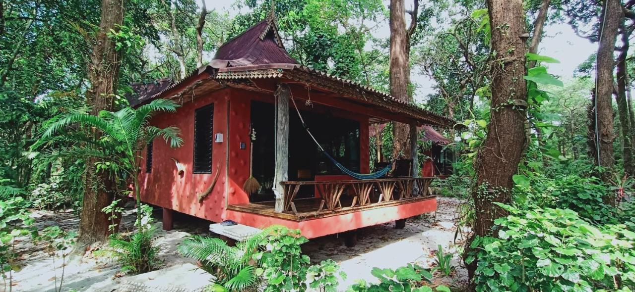Bamboo Bungalows Koh Phayam Luaran gambar