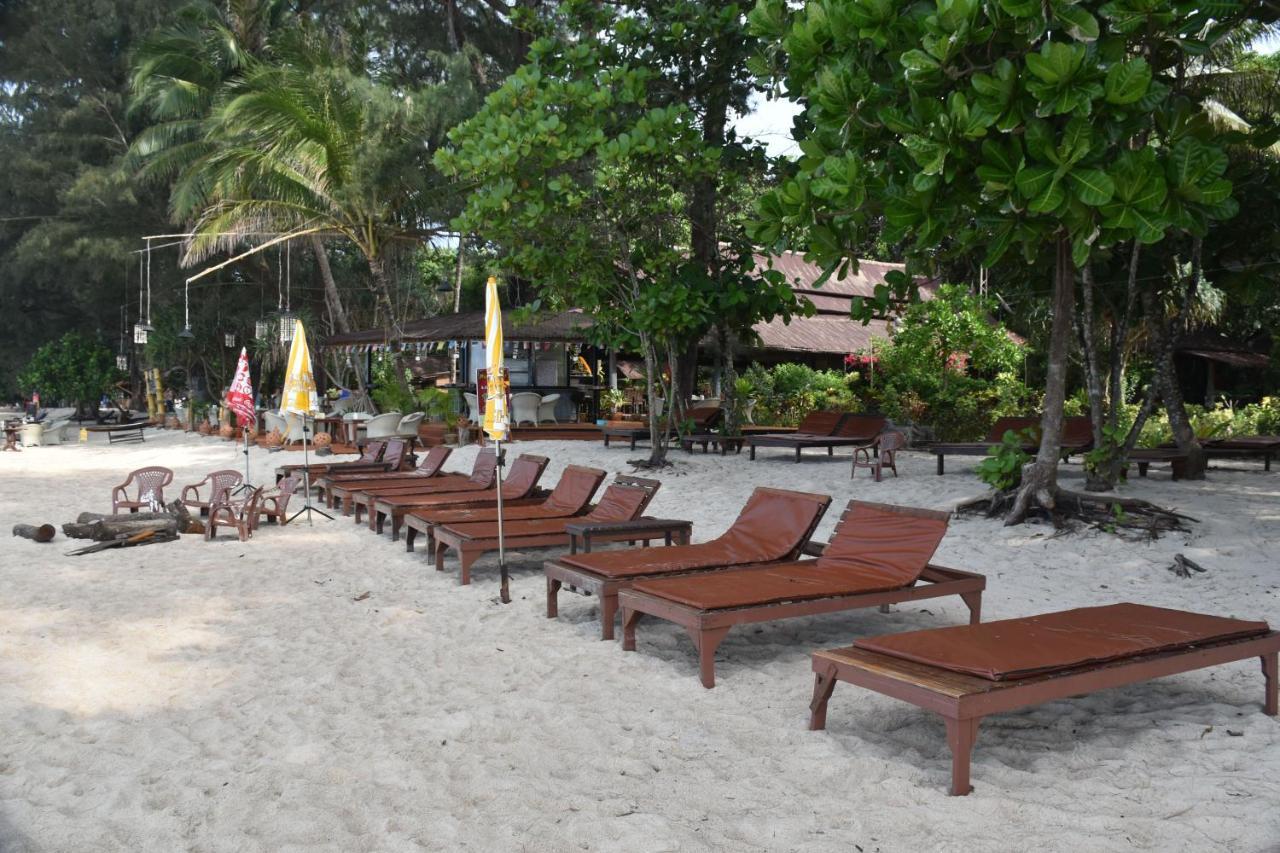 Bamboo Bungalows Koh Phayam Luaran gambar