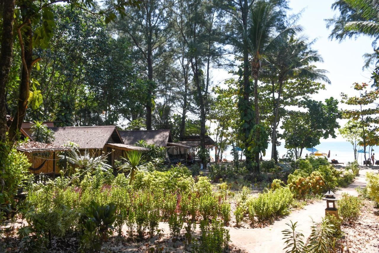 Bamboo Bungalows Koh Phayam Luaran gambar