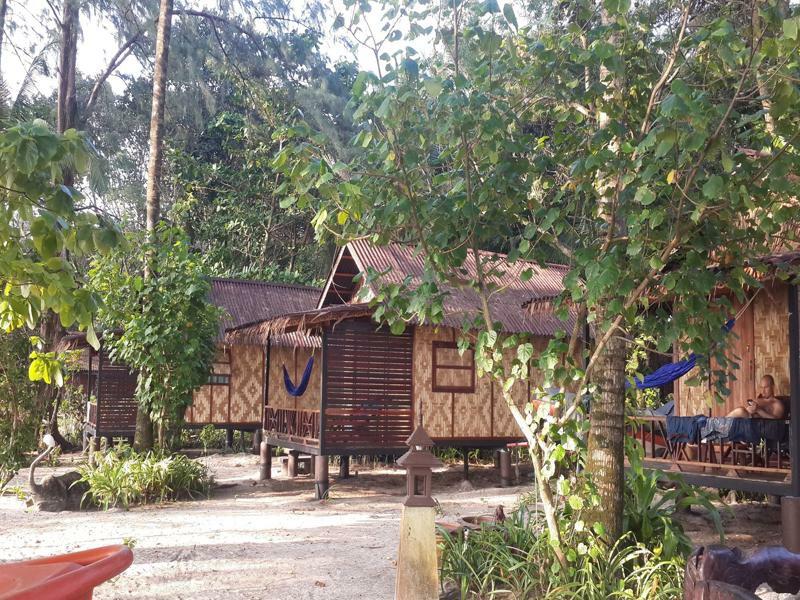 Bamboo Bungalows Koh Phayam Luaran gambar